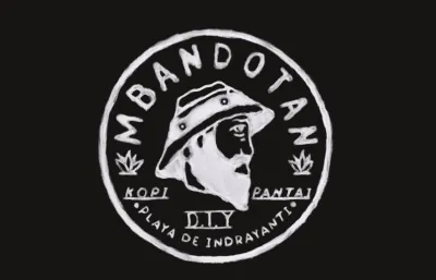 I will create vintage retro hand drawn logo